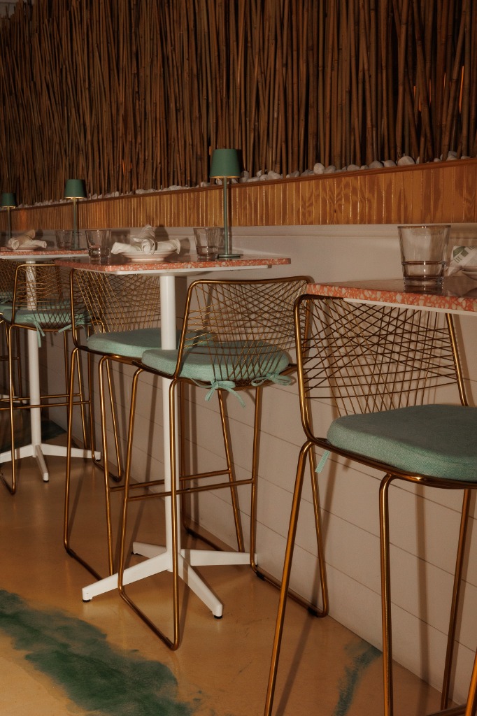 Salty Zebra Bistro Seating
